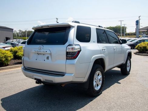 Used 2019 Toyota 4Runner SR5 Premium AWD/4WD image 12
