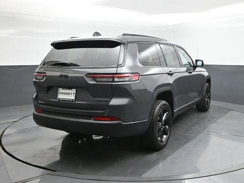 New 2025 Jeep Grand Cherokee L Limited w/ Black Appearance Package image 11