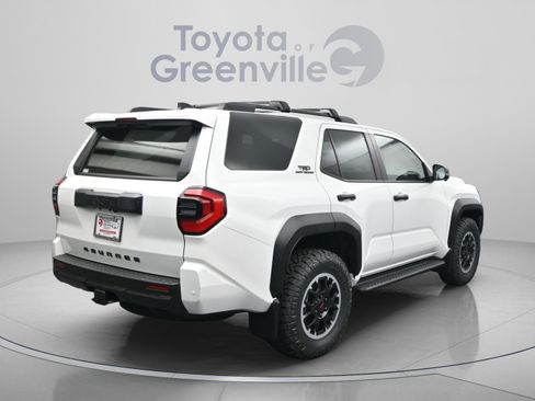 Used 2025 Toyota 4Runner TRD Off-Road Premium AWD/4WD image 13