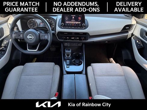 Used 2023 Nissan Rogue SV image 24