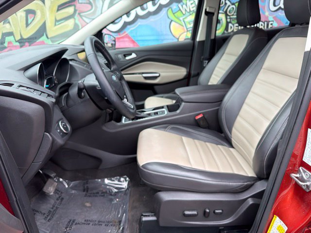 Used 2019 Ford Escape SEL AWD/4WD image 14