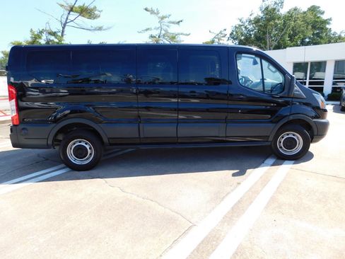 Used 2018 Ford Transit 350 XL RWD image 2