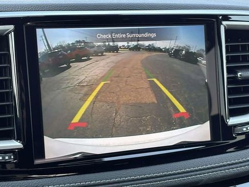 New 2026 Chrysler Pacifica Select image 24