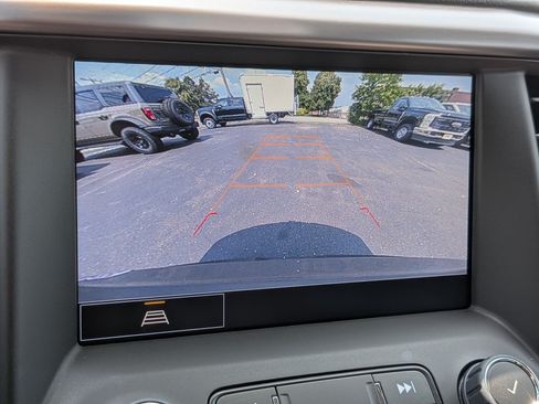 Used 2022 GMC Acadia AT4 w/ Preferred Package AWD/4WD image 26