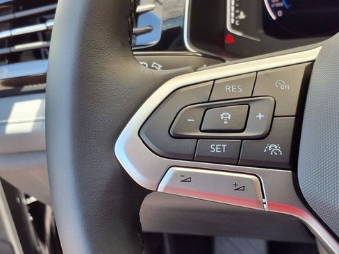 New 2026 Volkswagen Jetta SEL FWD image 19