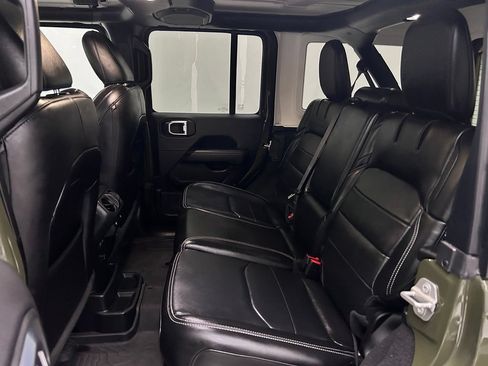 Used 2023 Jeep Wrangler Unlimited Sahara w/ Cold Weather Group AWD/4WD image 14