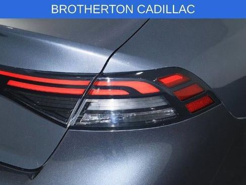 Used 2023 Honda Accord EX image 11