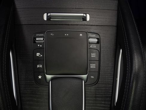 Used 2022 Mercedes-Benz GLE 450 4MATIC image 30