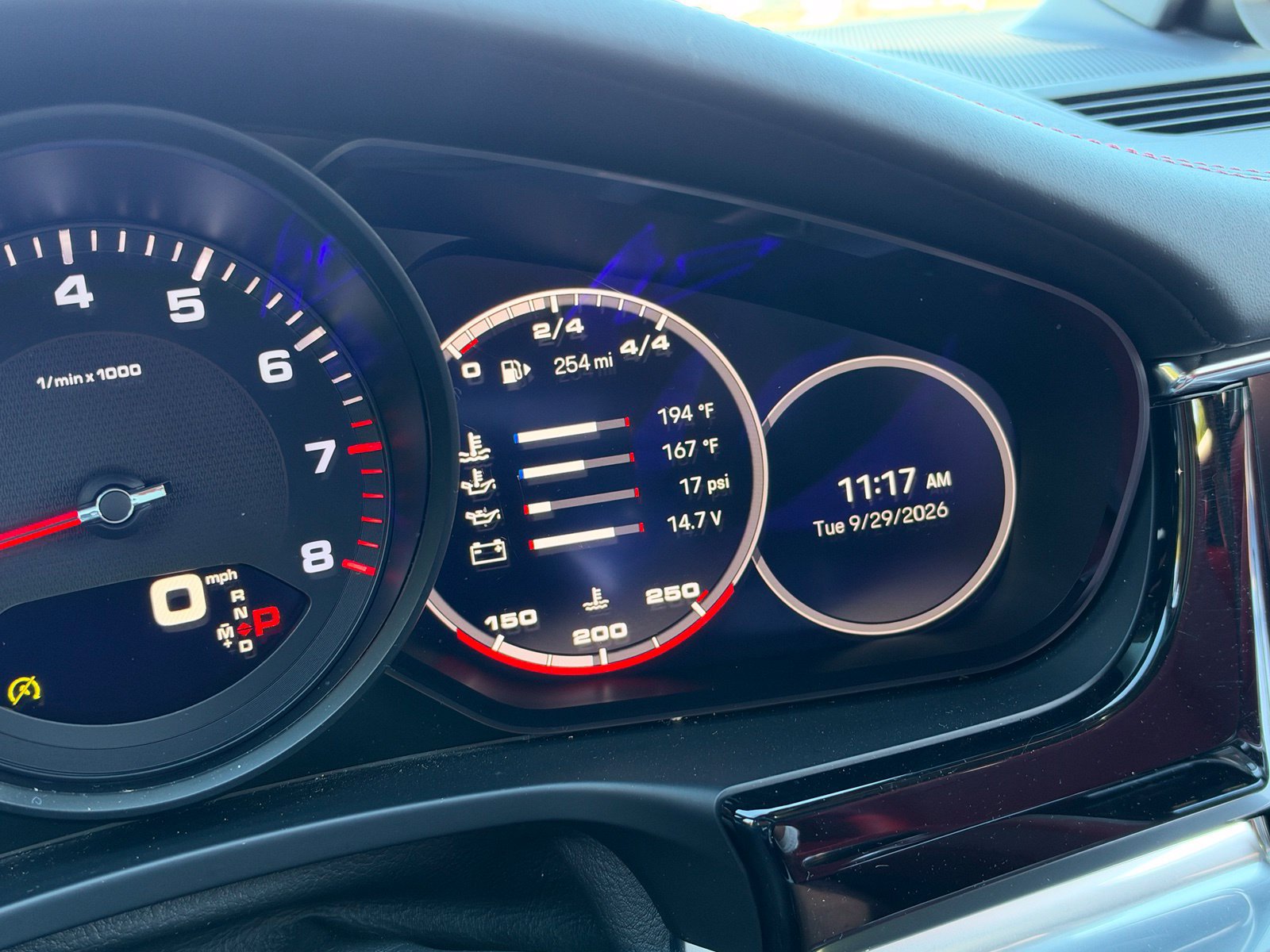 Certified 2023 Porsche Panamera 4 Platinum Edition AWD/4WD image 25