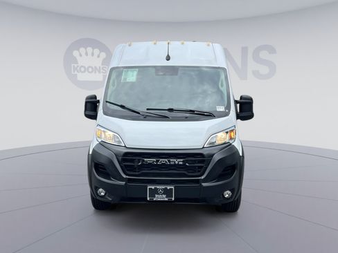 Used 2025 RAM ProMaster 2500 w/ Convenience Group FWD image 4