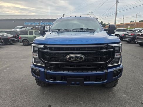 Used 2022 Ford F350 Lariat w/ Tremor Off-Road Package AWD/4WD image 21
