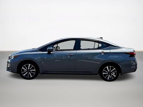 Used 2025 Nissan Versa SV w/ Trunk Package FWD image 5