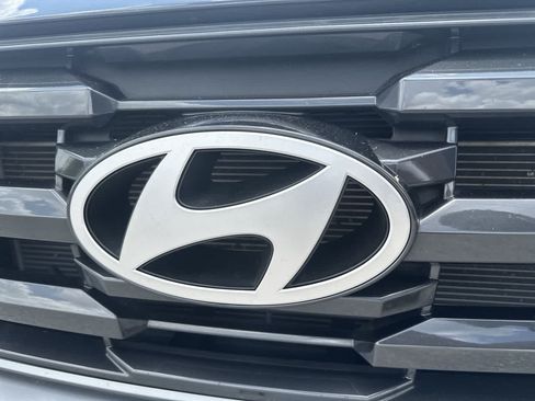 Used 2025 Hyundai Tucson SEL FWD image 12