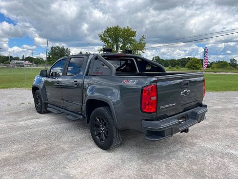 Used 2017 Chevrolet Colorado Z71 AWD/4WD image 6