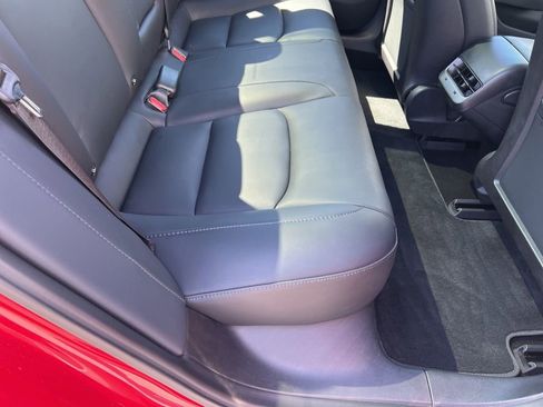 Used 2018 Tesla Model 3 Long Range AWD/4WD image 19