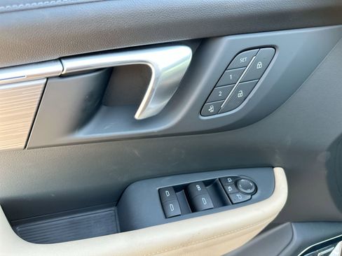 New 2026 Buick Enclave Preferred w/ Power Package image 13