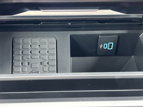 New 2026 Ford F350 Platinum image 10