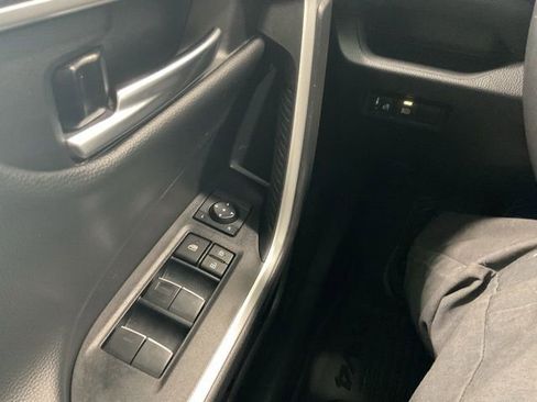 Used 2024 Toyota RAV4 Adventure image 17