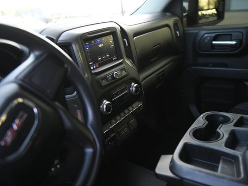 Used 2022 GMC Sierra 2500 Pro w/ Convenience Package image 27