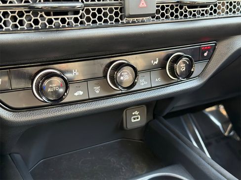 Used 2023 Honda HR-V Sport image 24