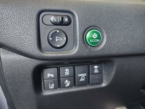 Used 2017 Honda Ridgeline RTL-E image 22