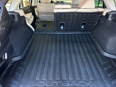 Used 2019 Subaru Outback 2.5i Limited image 17