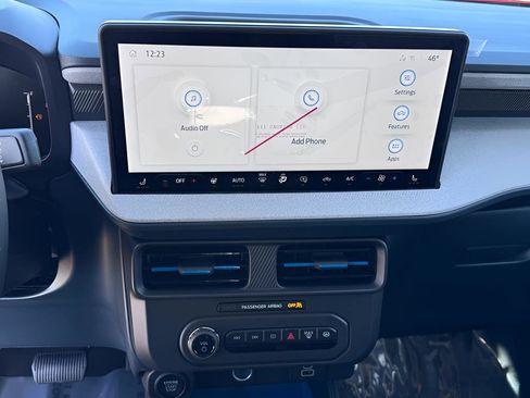 New 2026 Ford Maverick XLT w/ XLT Luxury Package image 7