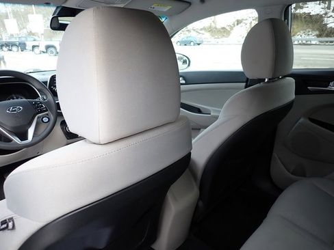 Used 2019 Hyundai Tucson Value image 16