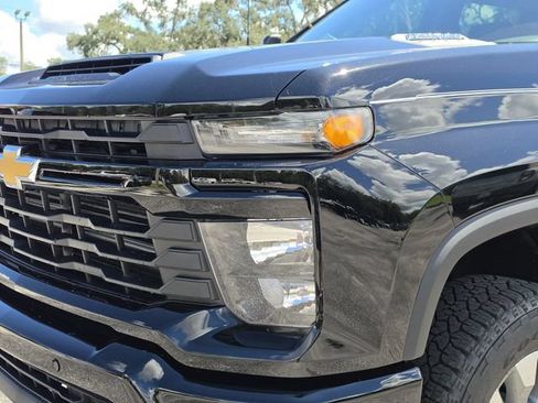 New 2026 Chevrolet Silverado 2500 Custom w/ Custom Value Package AWD/4WD image 9
