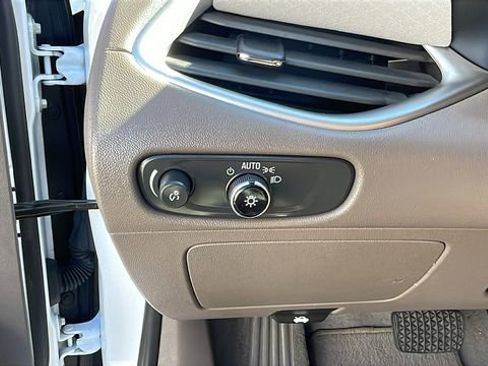 Used 2023 Chevrolet Malibu LT image 26