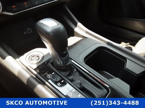 Used 2023 Nissan Sentra S image 23