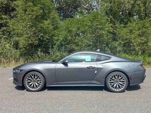 New 2025 Ford Mustang Premium image 38