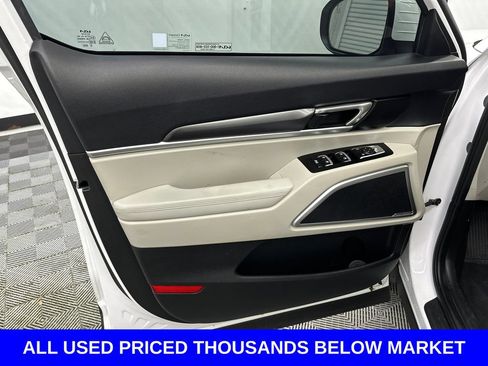 Used 2023 Kia Telluride S w/ S Sunroof Package FWD image 11