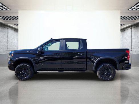 Used 2024 Chevrolet Silverado 1500 ZR2 w/ Technology Package AWD/4WD image 10