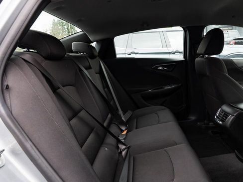 Used 2023 Chevrolet Malibu LT FWD image 21