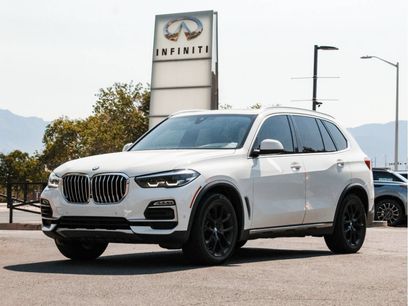 Used 2019 BMW X5 xDrive40i w/ Premium Package 2