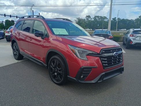 Certified 2023 Subaru Ascent Onyx Edition Limited AWD/4WD image 3