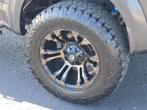 Used 2018 Ford F150 Raptor w/ Equipment Group 802A Luxury image 16