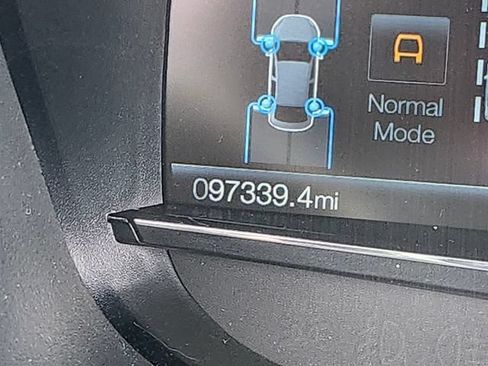 Used 2019 Ford Explorer Sport w/ Equipment Group 401A AWD/4WD image 46