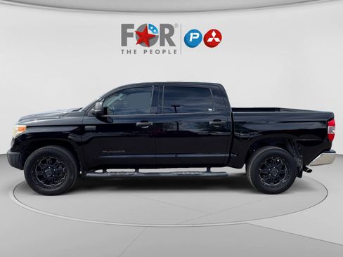 Used 2016 Toyota Tundra SR5 w/ SR5 Upgrade Package AWD/4WD image 2
