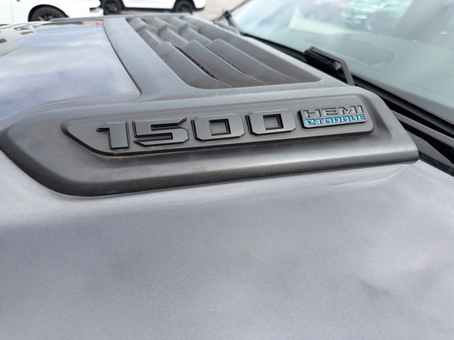 Used 2023 RAM 1500 Laramie AWD/4WD image 11