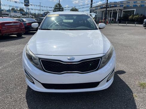 Used 2015 Kia Optima LX FWD image 2