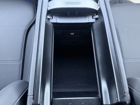 Used 2026 Mercedes-Benz C 300 Sedan w/ Exclusive Trim Package image 53
