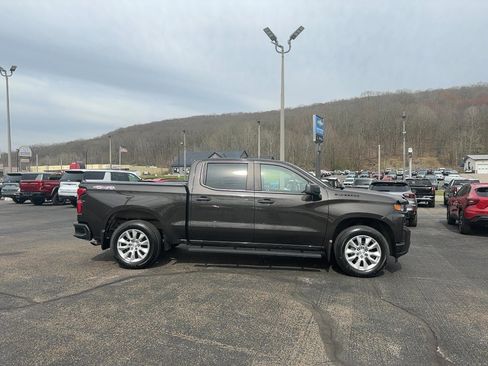 Used 2021 Chevrolet Silverado 1500 Custom w/ LPO, Dark Essentials Package image 3