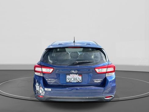 Used 2017 Subaru Impreza 2.0i image 7