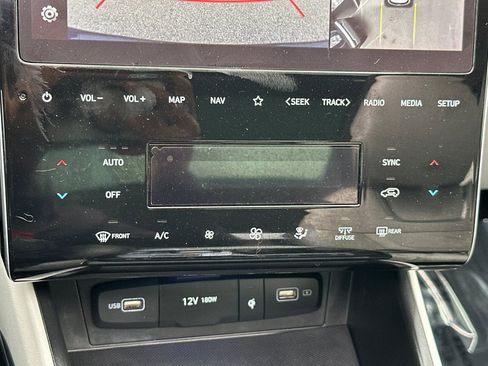 Used 2022 Hyundai Tucson Limited w/ Cargo Package FWD image 25
