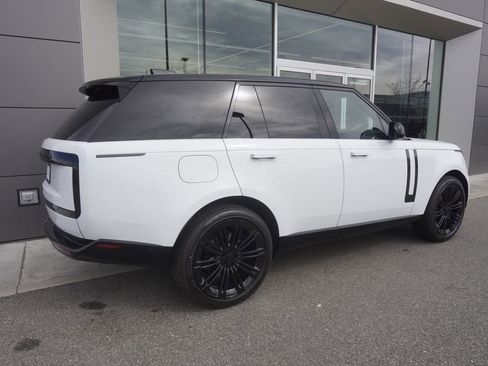 New 2026 Land Rover Range Rover SE AWD/4WD image 4
