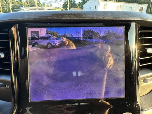 Used 2019 RAM 1500 Big Horn AWD/4WD image 25