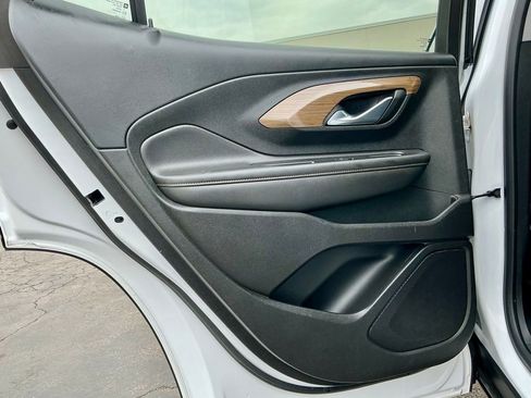 Used 2019 GMC Terrain SLE w/ Driver Convenience Package image 32