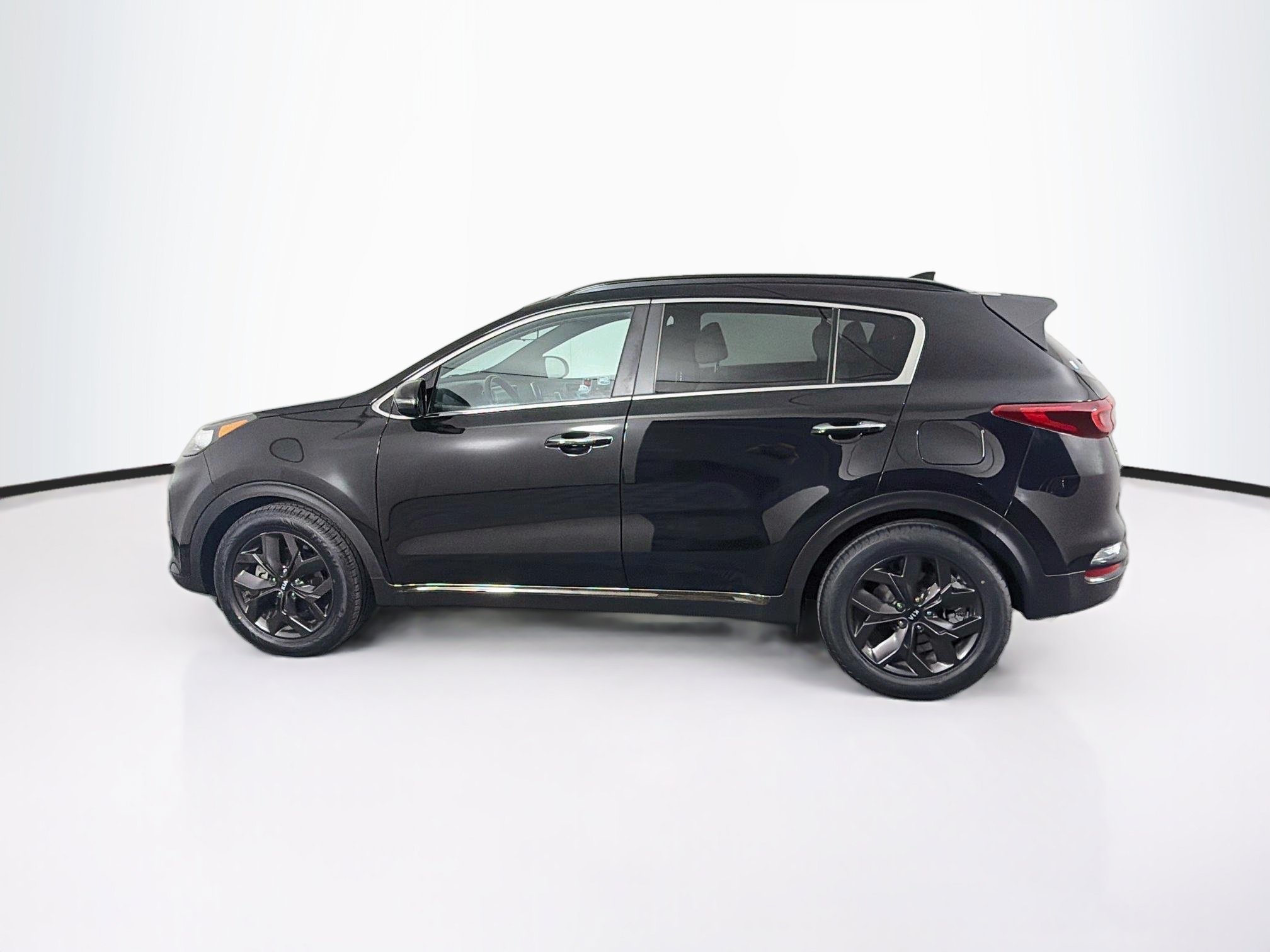 Used 2020 Kia Sportage S w/ S Sunroof Package FWD image 4
